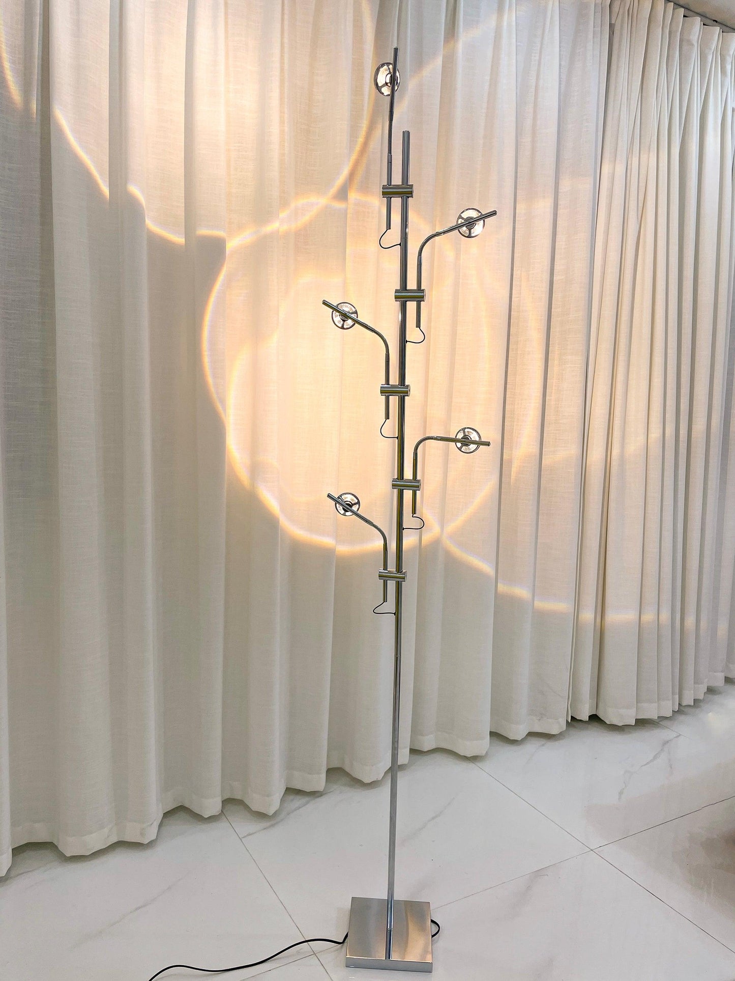 Wa Wa Floor-mounted Lamp Floor Lamp