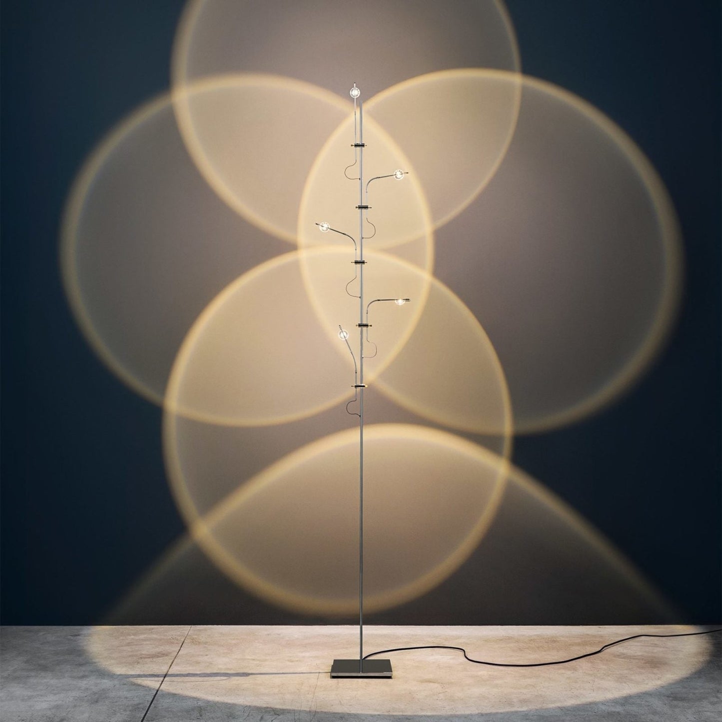 Wa Wa Floor-mounted Lamp Floor Lamp