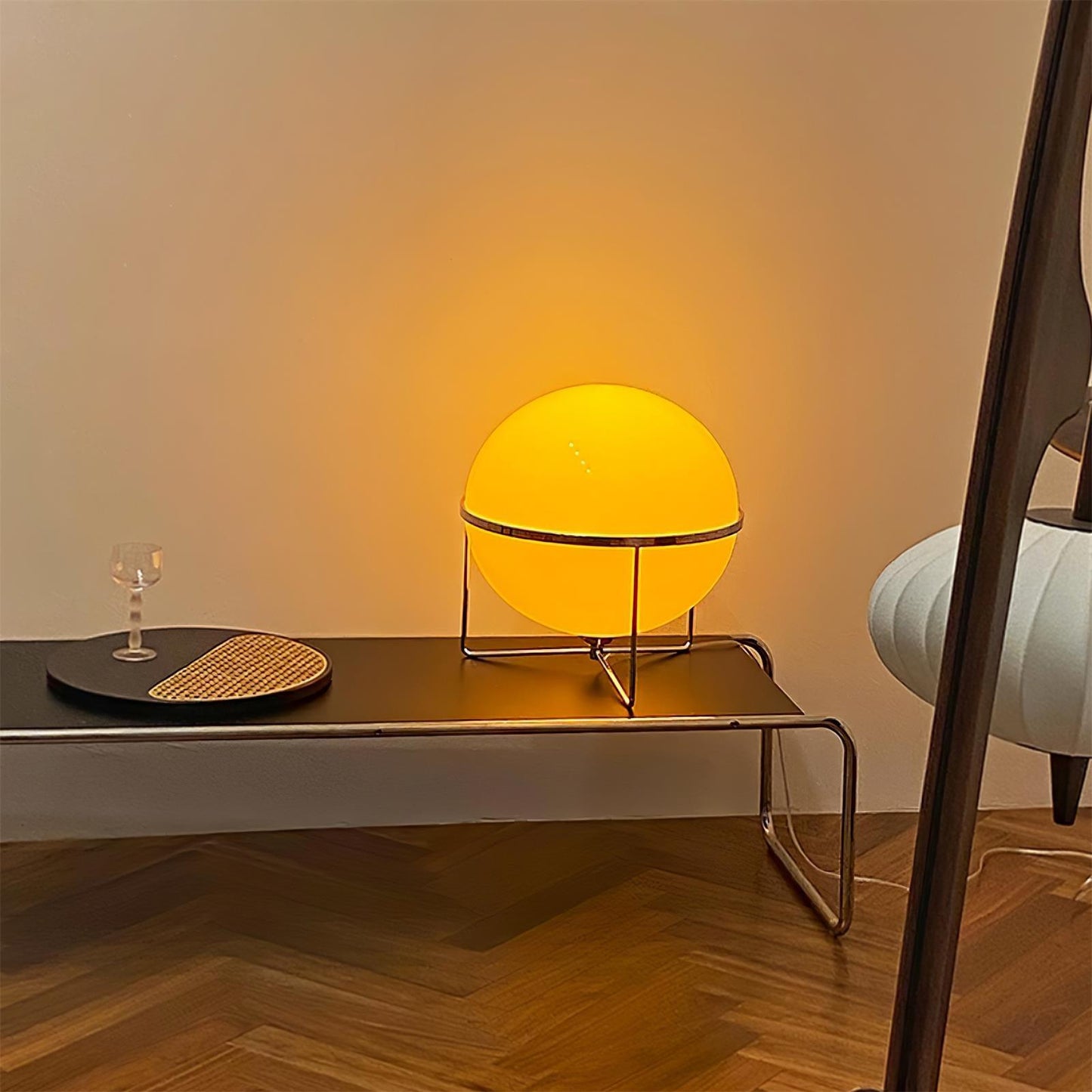 Yolk Portable lamp Table Lamp