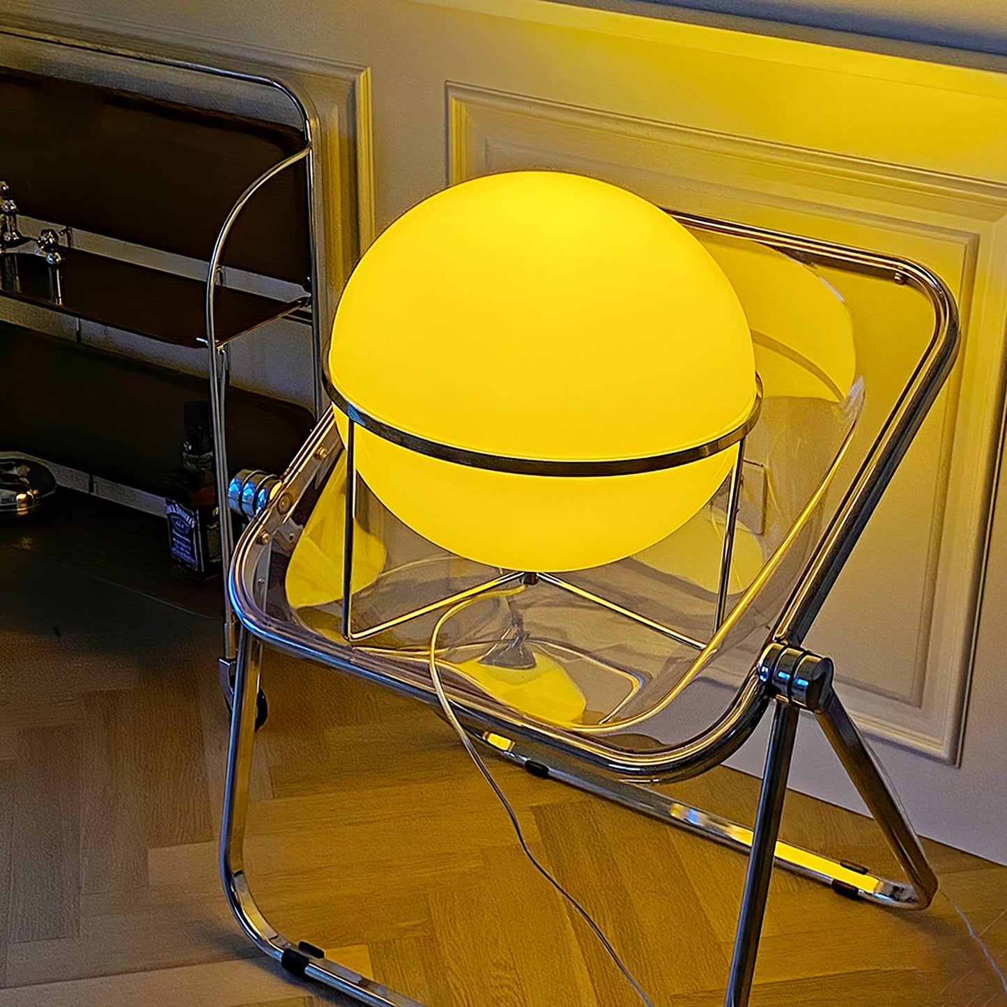 Yolk Portable lamp Table Lamp