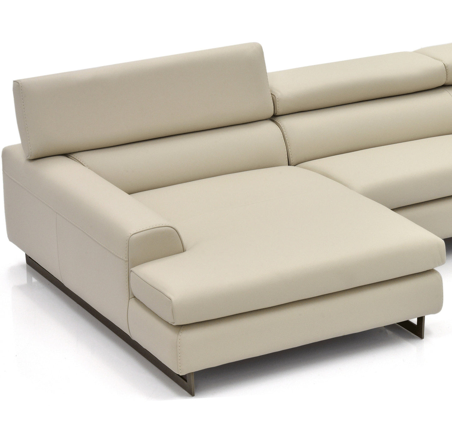 Biella Sectional