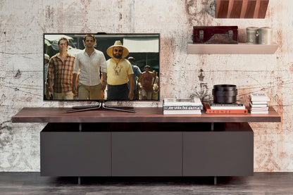 Seneca Entertainment Console