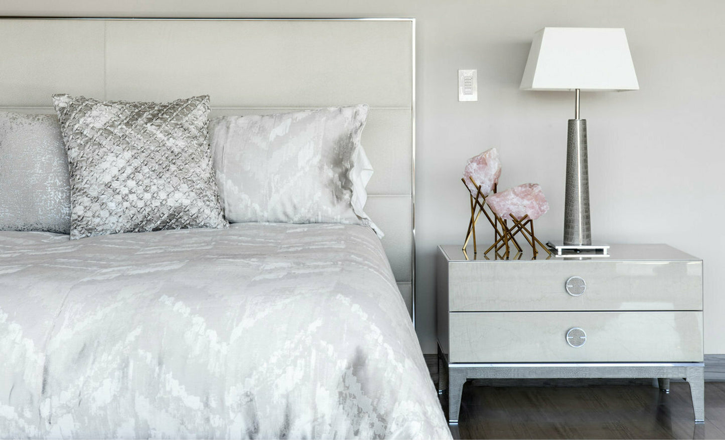 M Place Bed