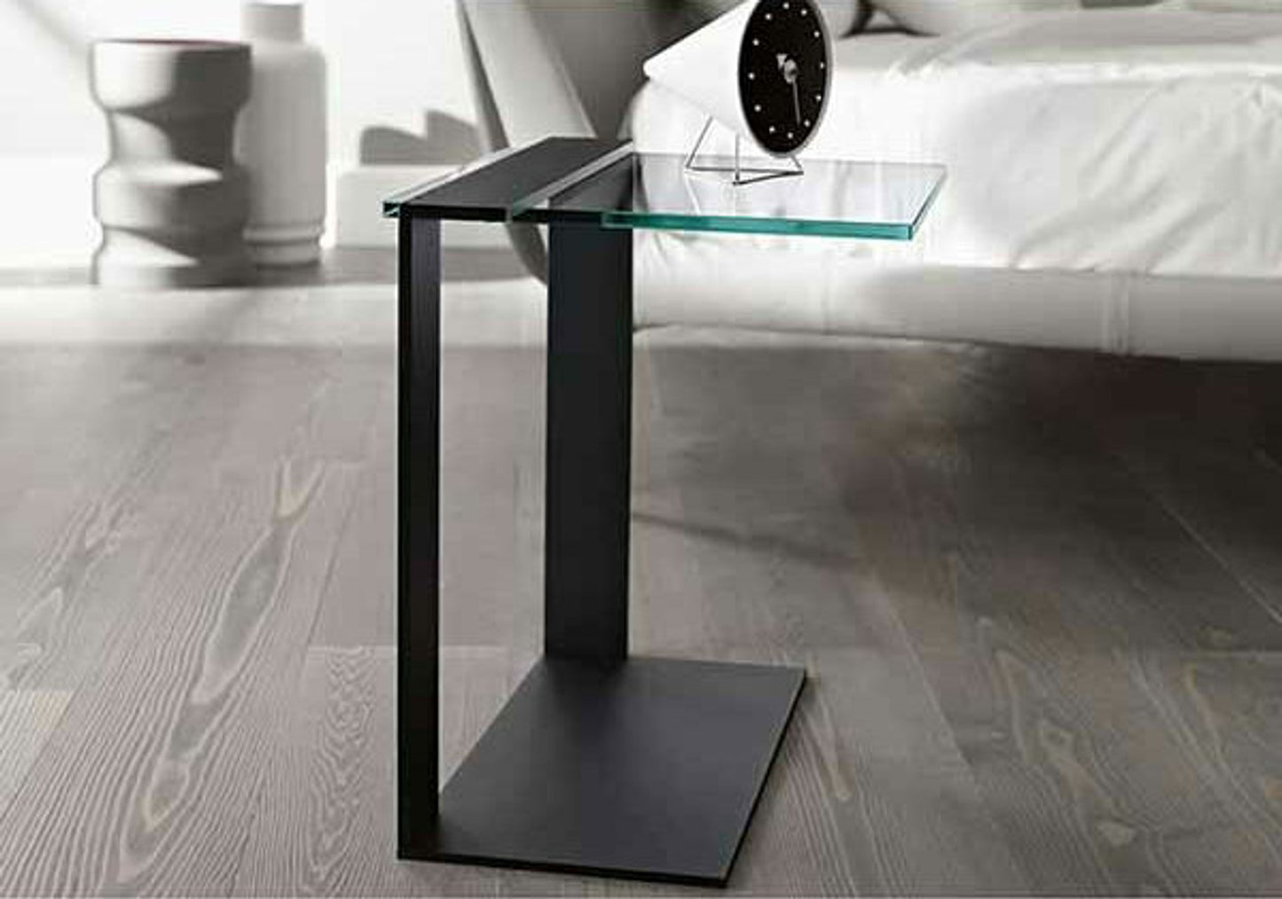 Joliet Pull-Up Table