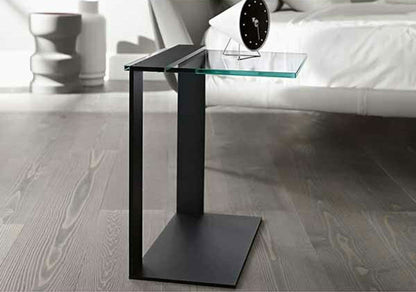 Joliet Pull-Up Table