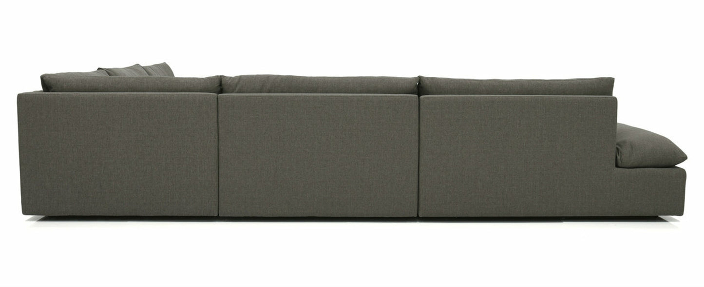 Versa Grand Sectional With Ottoman