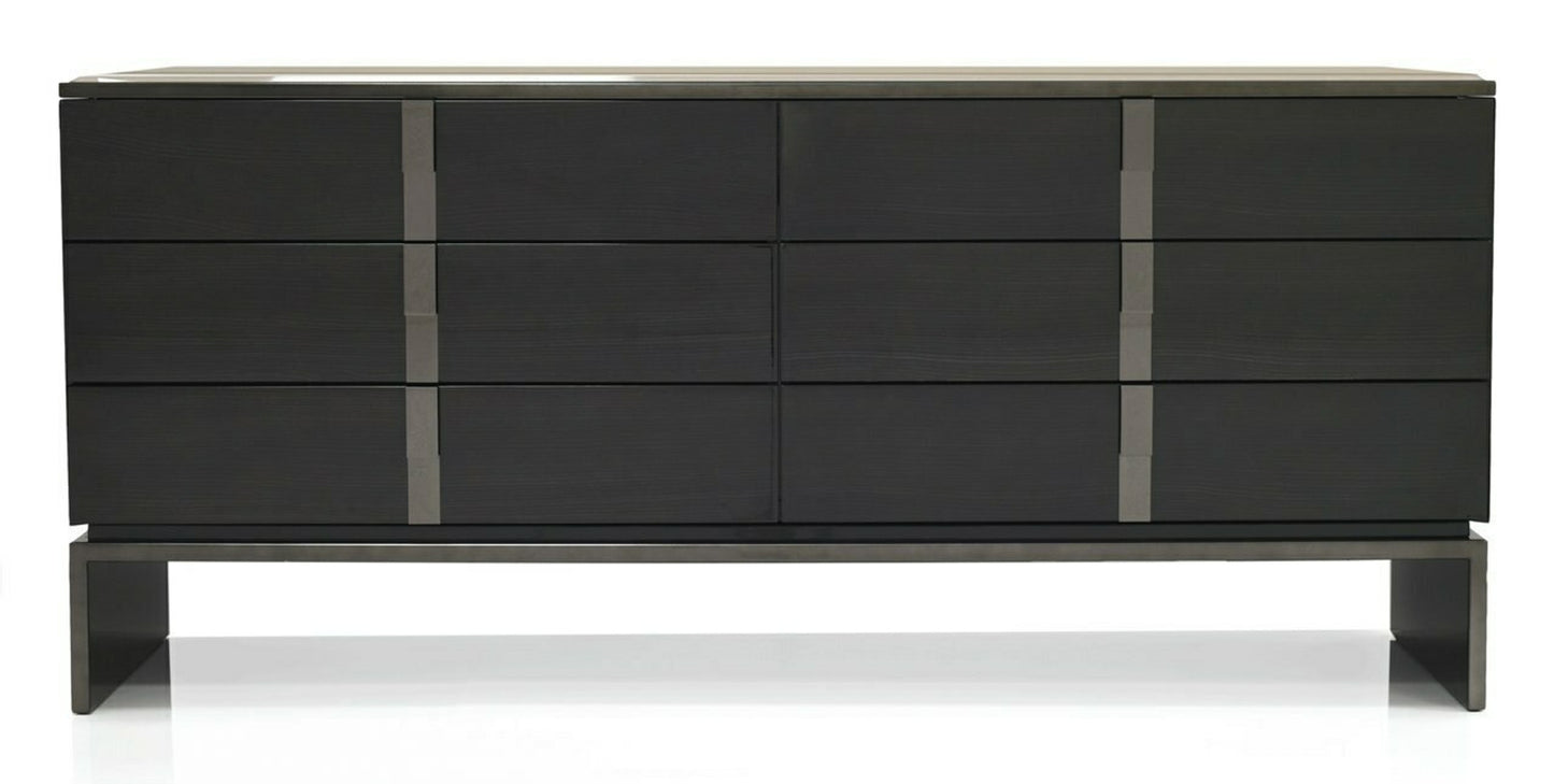 Black & More Dresser