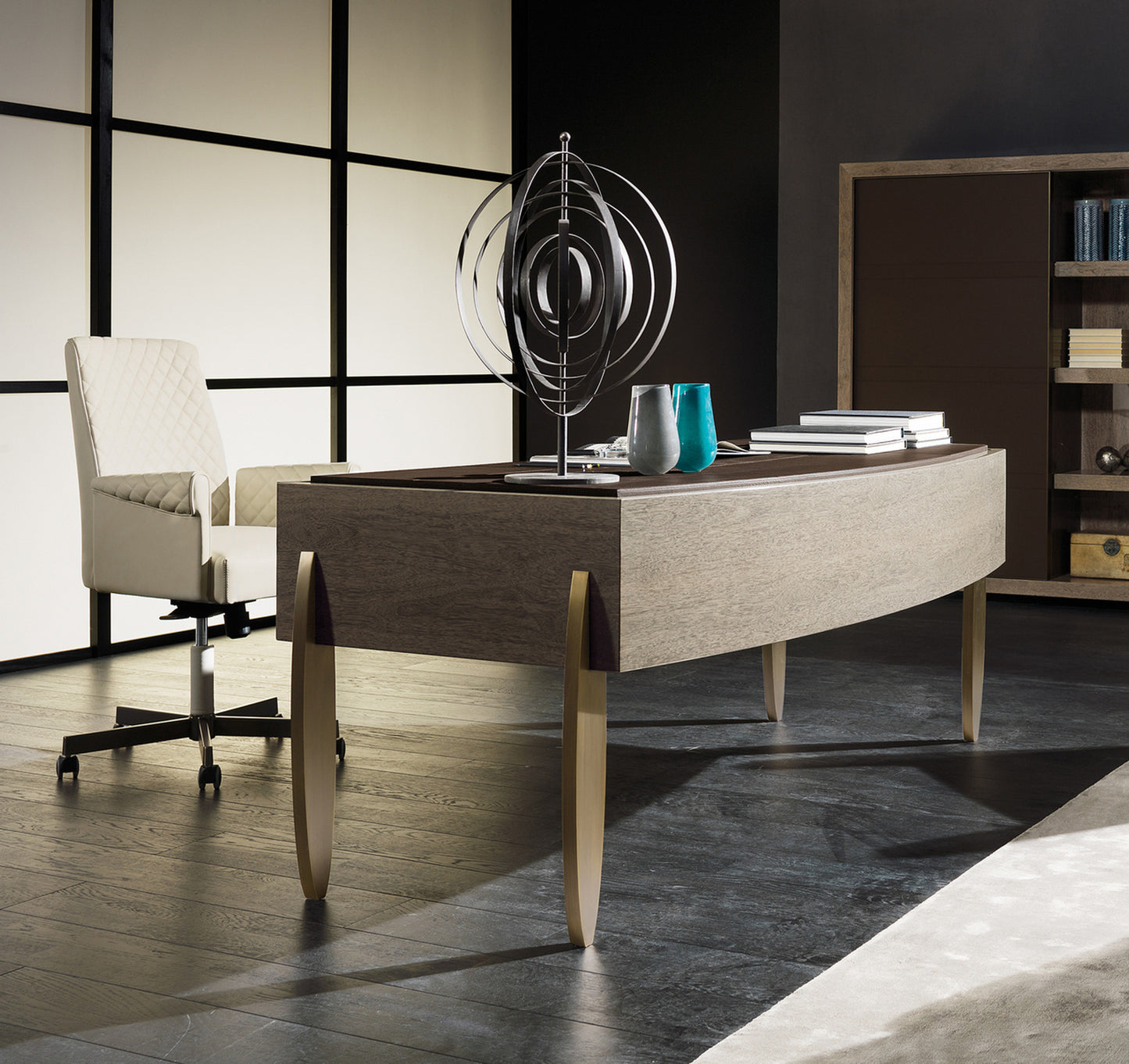 Fashion Affair Desk