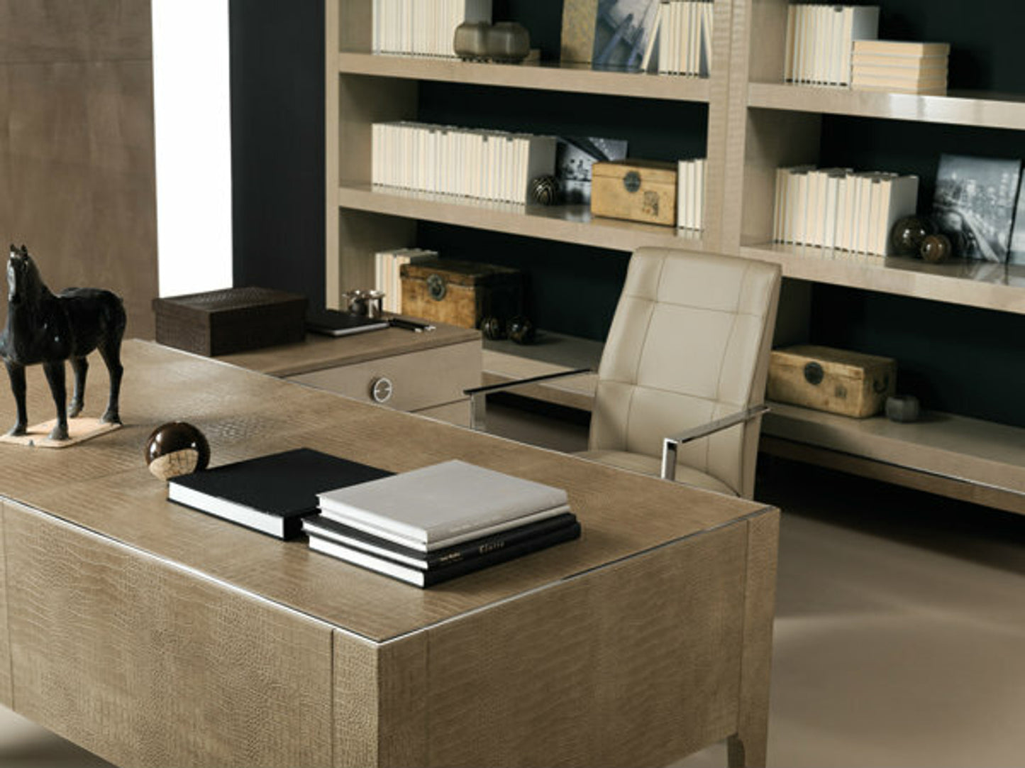 M Place Desk