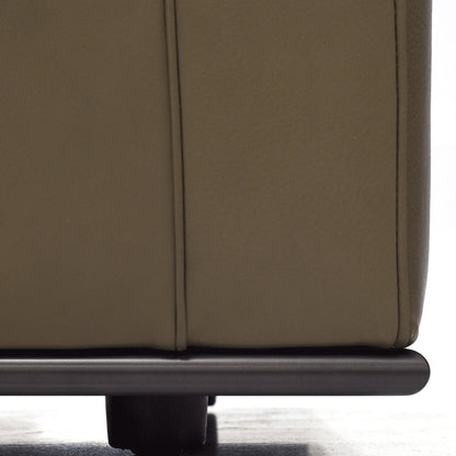 Siena Studio Chair