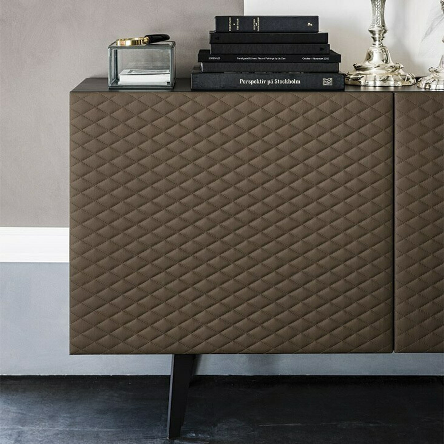 Absolut Sideboard