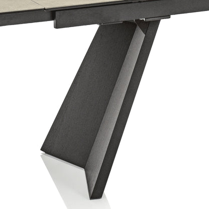 Icaro Extendable Dining Table