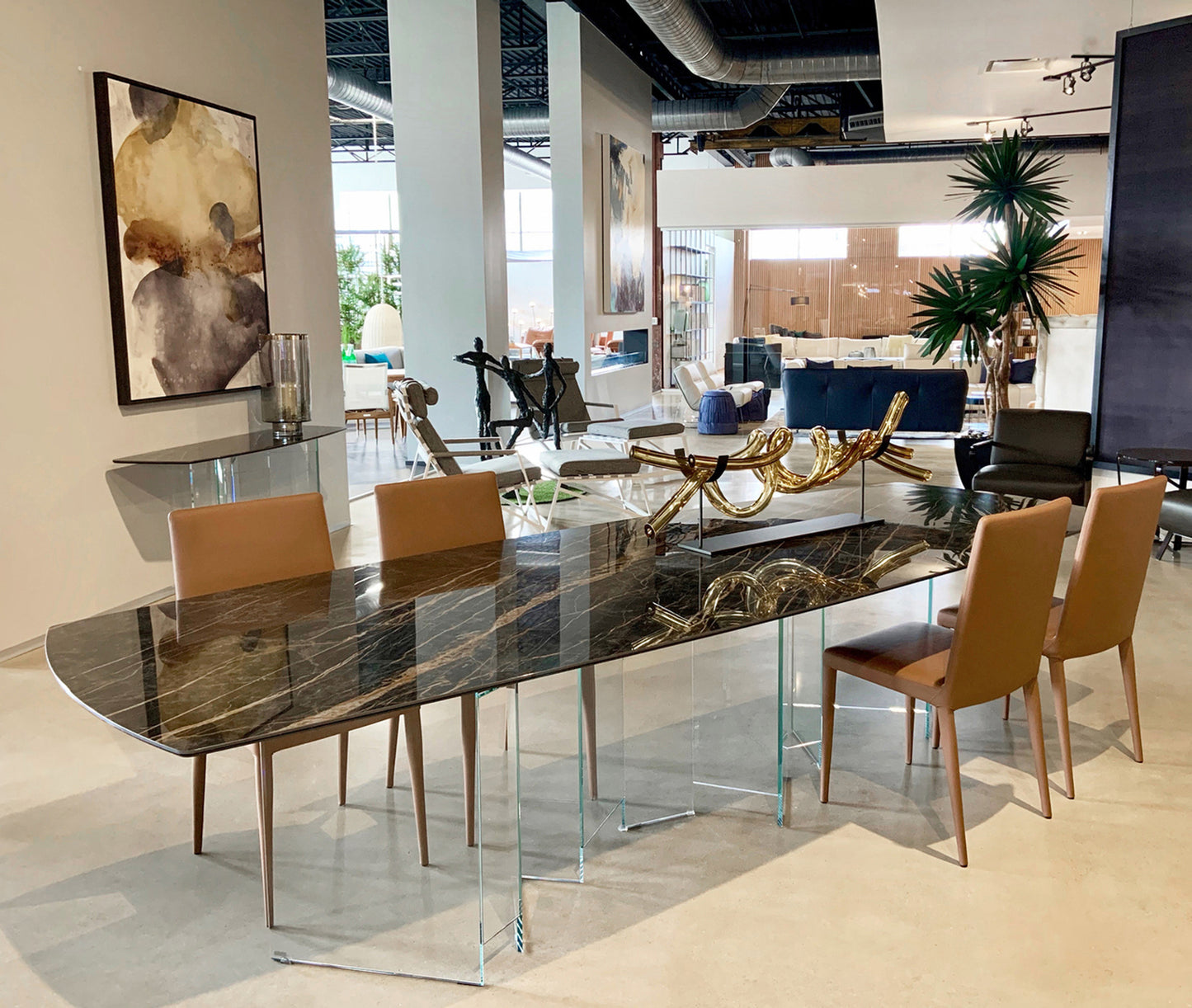 Metropolis Dining Table