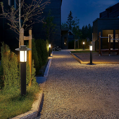 Outdoor Minimalist Waterproof LED Landscape Decorative Lighting for Courtyard Garden