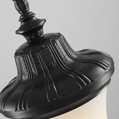 Retro Outdoor High Pole Landscape Decorative Lighting Post Lights for Garden Park